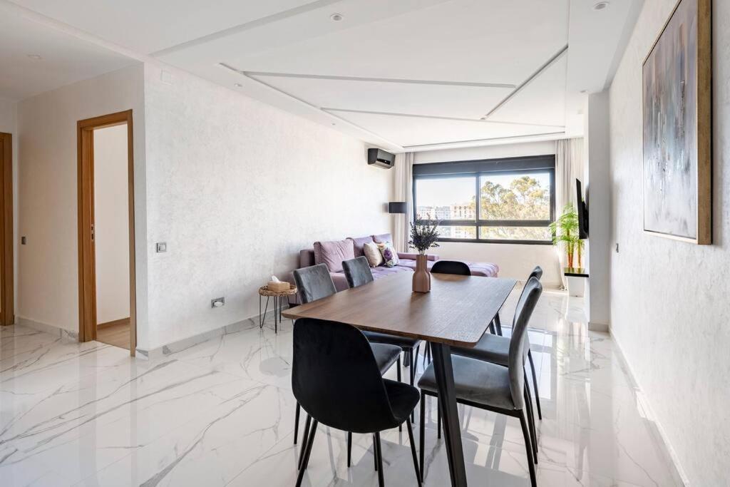Superb & Sunny 2Br & 2Ba Apt. W/ Seaview, Malabata Tánger Exterior foto