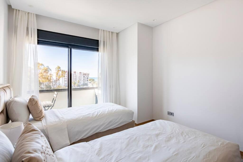 Superb & Sunny 2Br & 2Ba Apt. W/ Seaview, Malabata Tánger Exterior foto